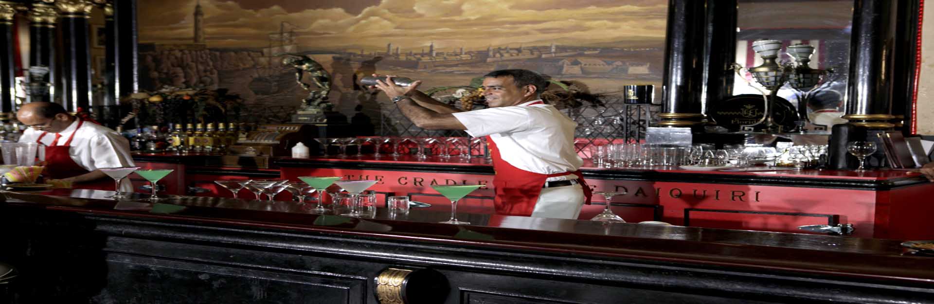 Bar-restaurante  El Floridita, Cuba Travel